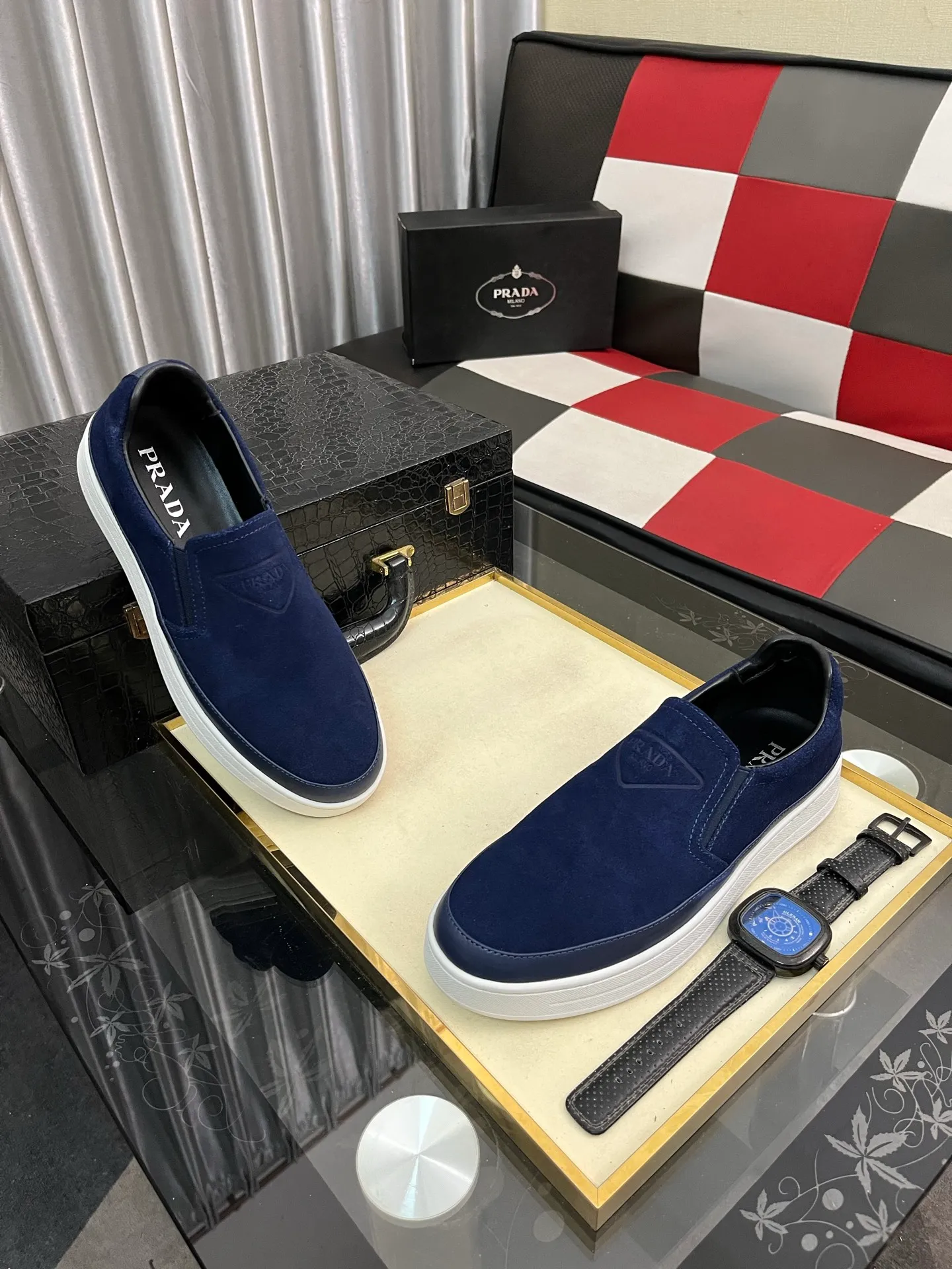 Men's shoes 💰440⌚️⌚️【PRADA】Prada casual shoes for couples, originally developed 1:1, made of high-mercerized cowhide with imported cowhide, silk sheepskin lining, rubber outsole, comfortable and soft on the feet, size: 38-442️⃣Colors available